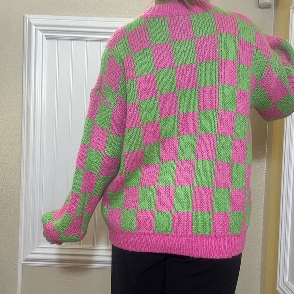 NWOT Pink and Green Checkered Sweater with Bunny Design - Picture 8 of 12